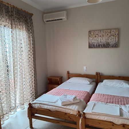 Kostas Christos Rooms Ammoudia Eksteriør billede