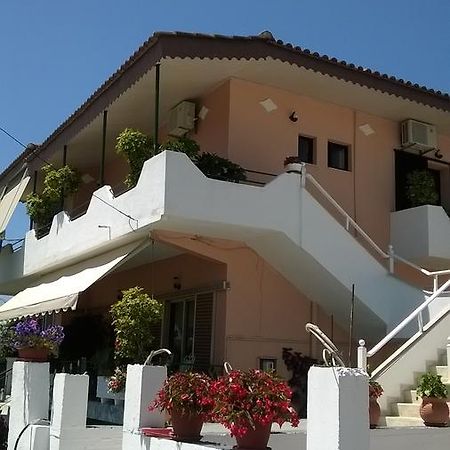 Kostas Christos Rooms Ammoudia Eksteriør billede
